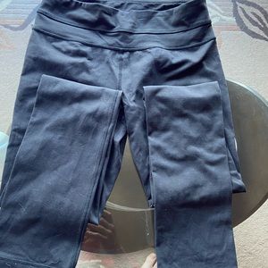 Lululemon wunder under size 6